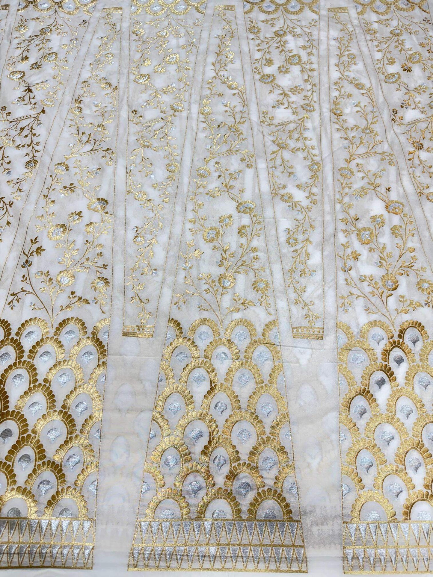 BANARASI SILK UNSTITCHED LEHENGA CHOLI SET – SONA RUPA DESIGN 6 (DYEABLE, SILVER-GOLDEN ZARI)