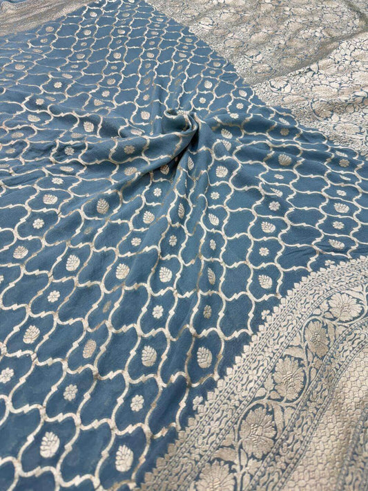 KHADDI GEORGETTE CHIFFON SILK HANDLOOM SAREE – GRAY (ALL OVER JAAL, HANDWOVEN)