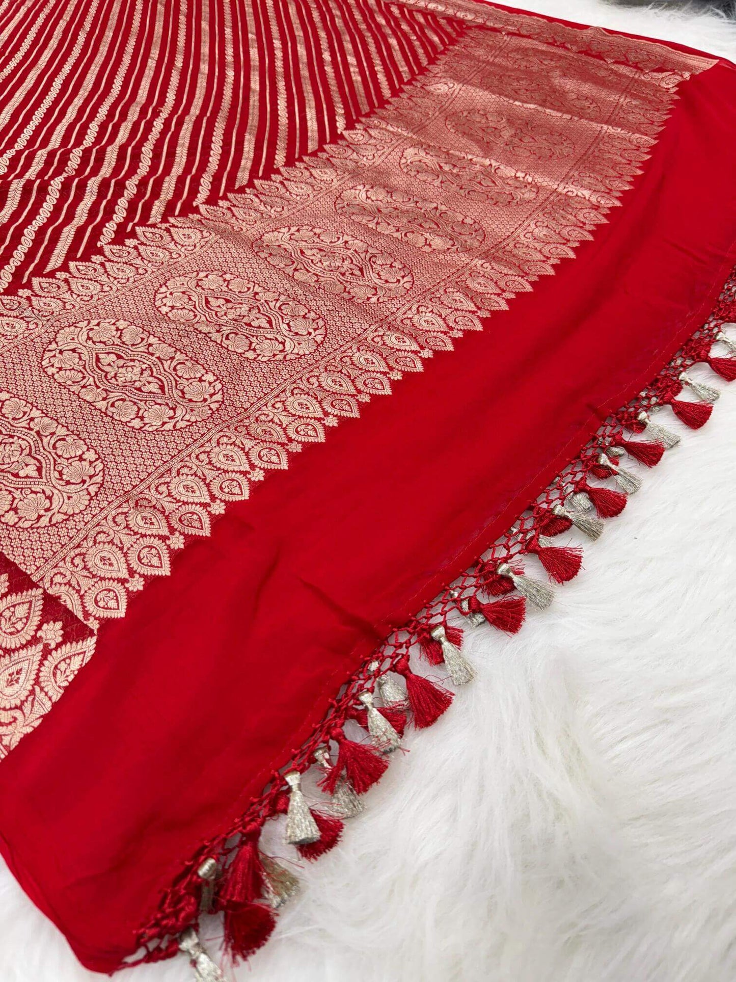 KHADDI GEORGETTE AADA DESIGN DUPATTA WITH WATER ZARI – RED
