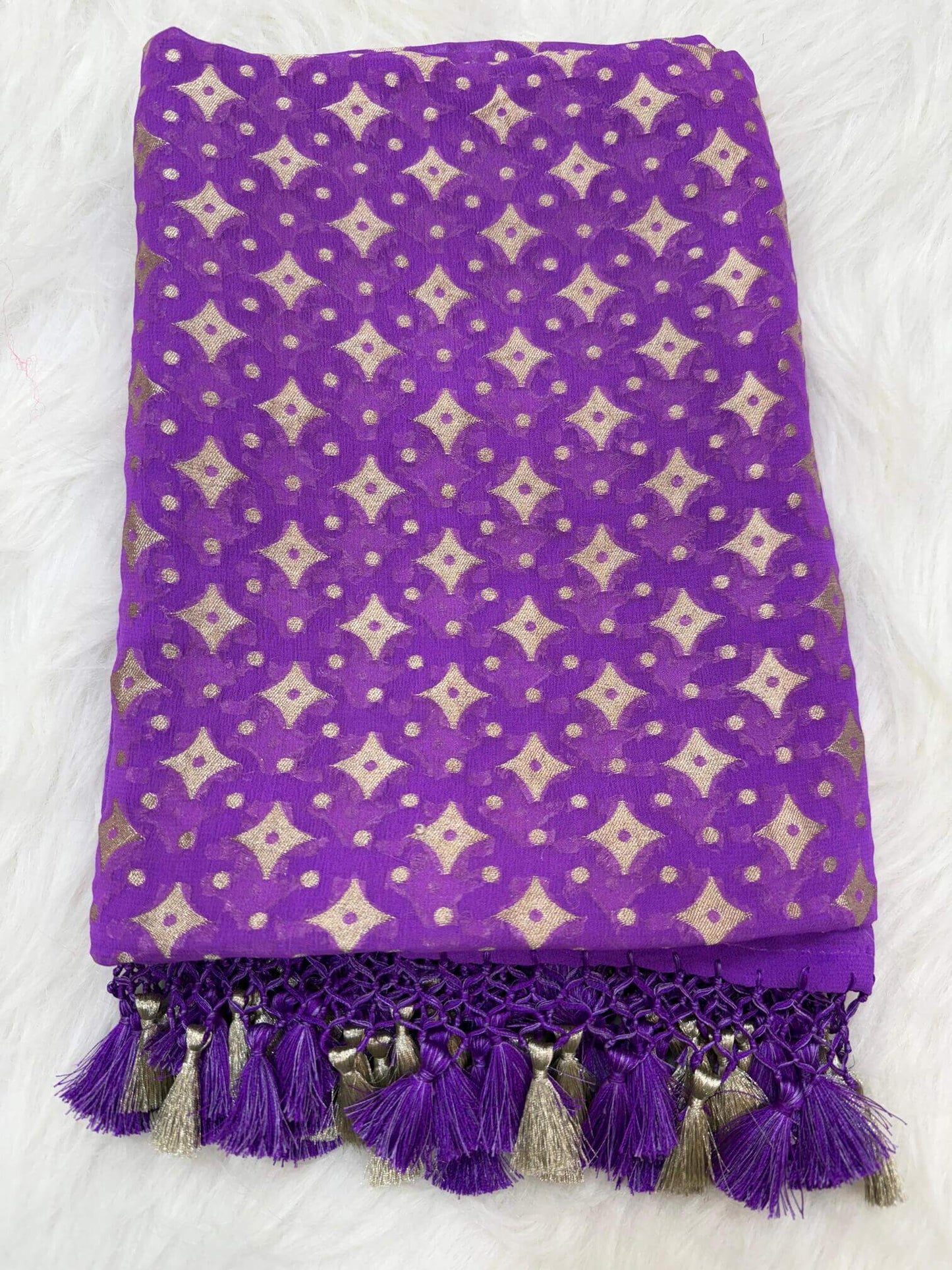 KHADDI GEORGETTE BOOTI DESIGN DUPATTA WITH WATER ZARI – MOFF