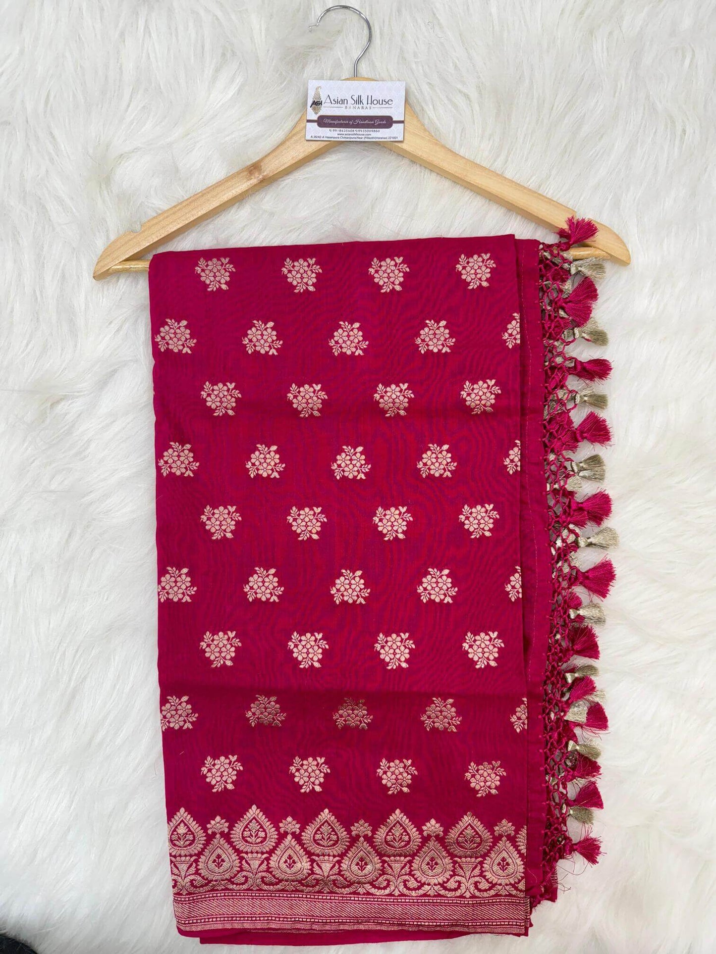 KHADDI MOONGA GEORGETTE BOOTI DESIGN DUPATTA WITH WATER ZARI – RANI MAGENTA