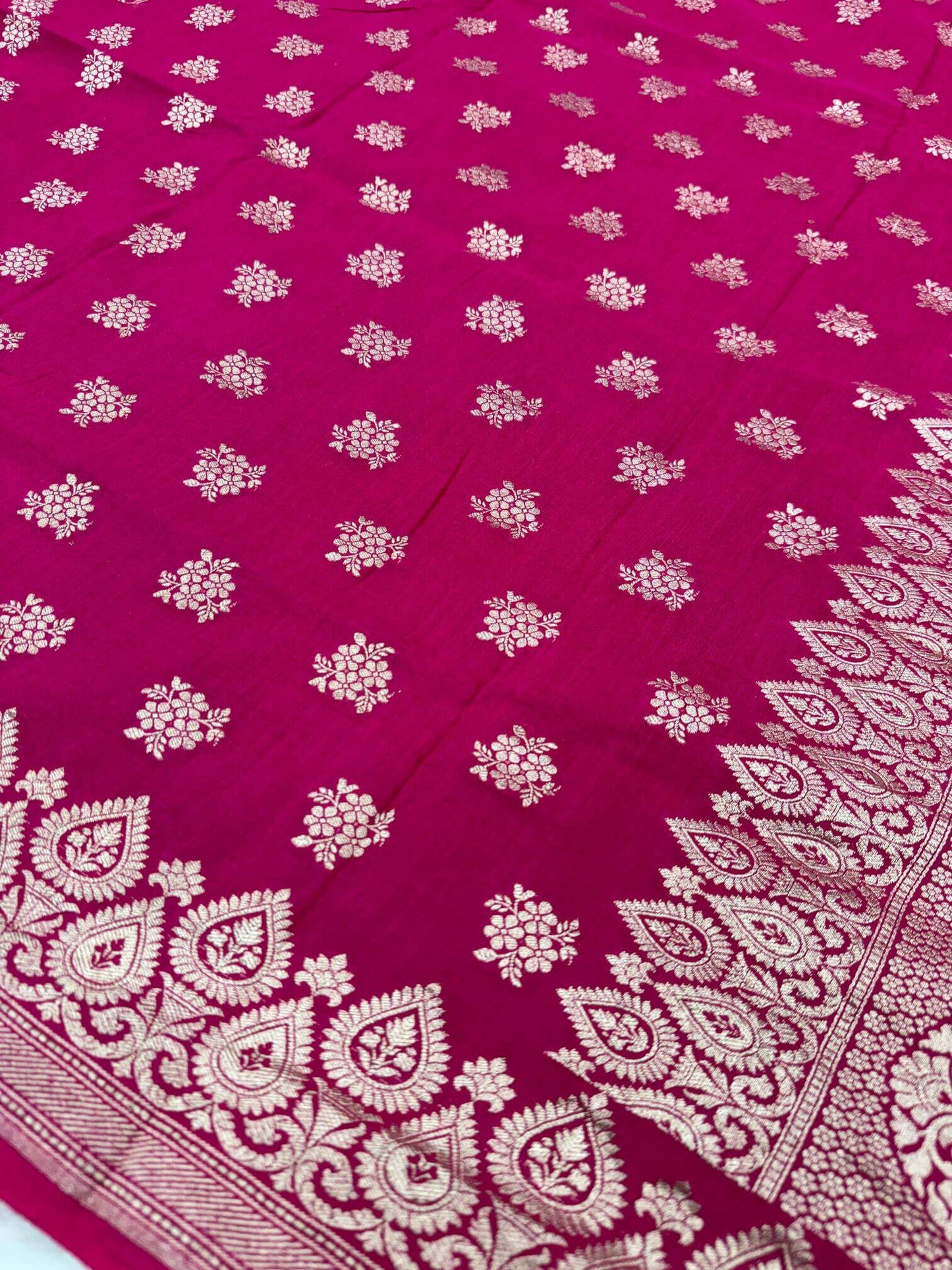 KHADDI MOONGA GEORGETTE BOOTI DESIGN DUPATTA WITH WATER ZARI – RANI MAGENTA