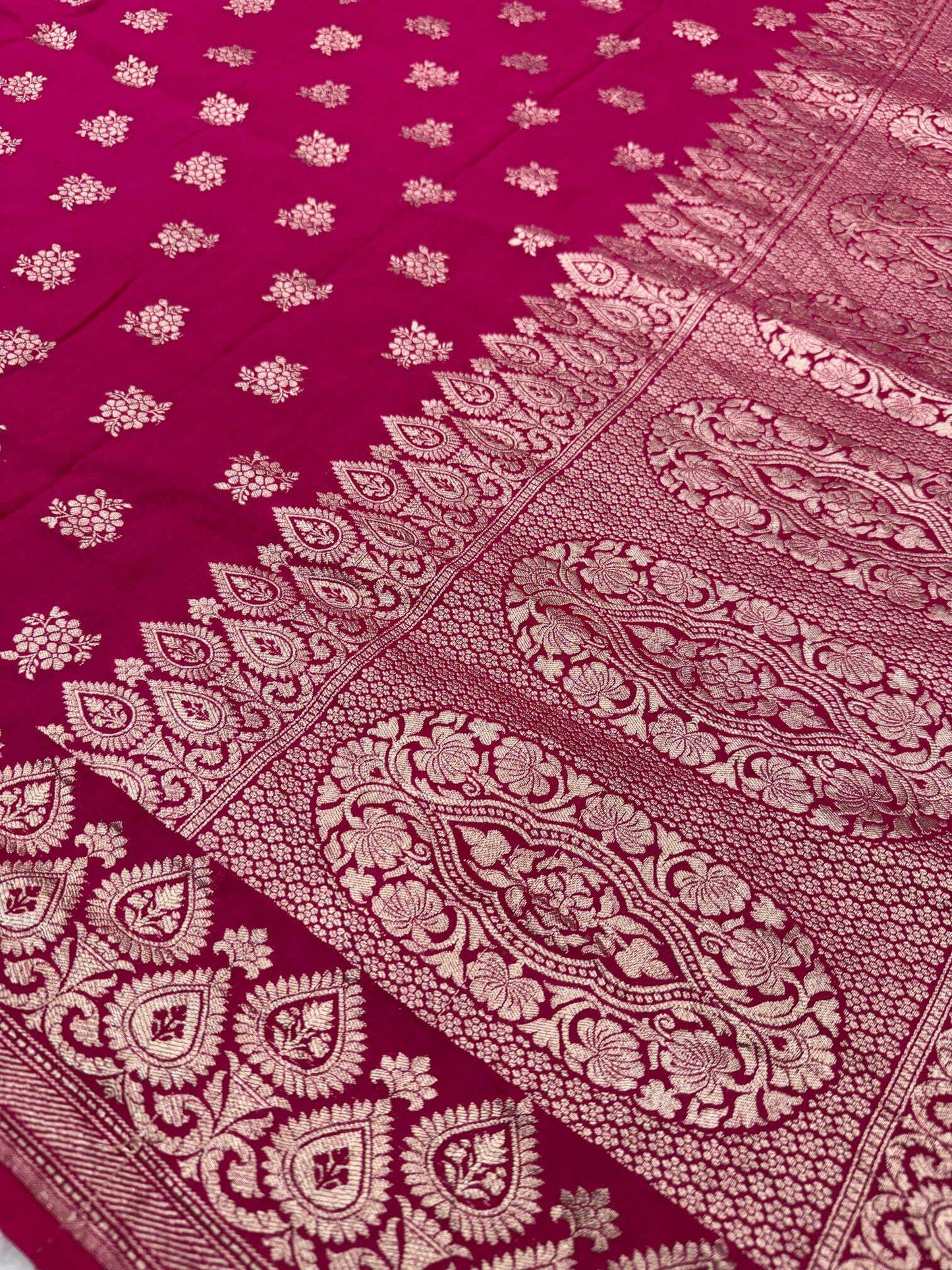 KHADDI MOONGA GEORGETTE BOOTI DESIGN DUPATTA WITH WATER ZARI – RANI MAGENTA