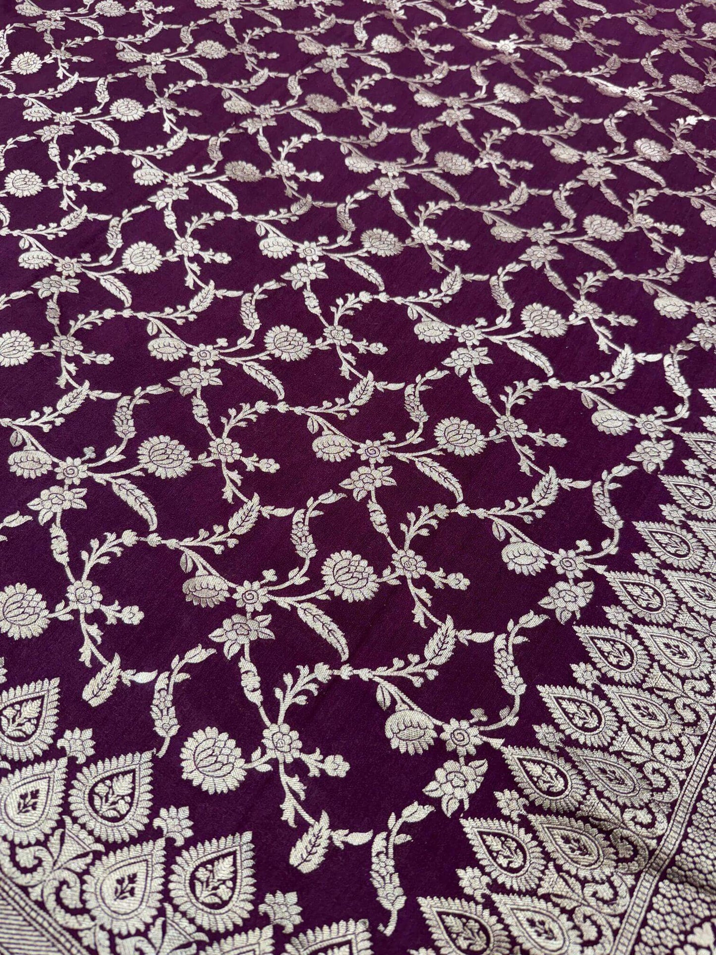 KHADDI MOONGA SILK JAAL DESIGN DUPATTA WITH WATER ZARI – WINE
