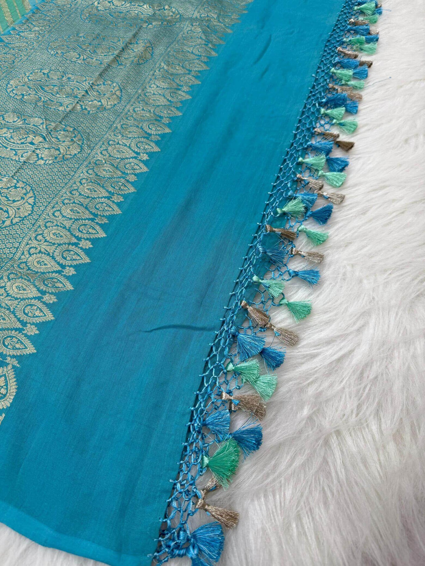 KHADDI MOONGA SILK STRIPE DESIGN DUPATTA WITH WATER ZARI – GREEN & FIROZI