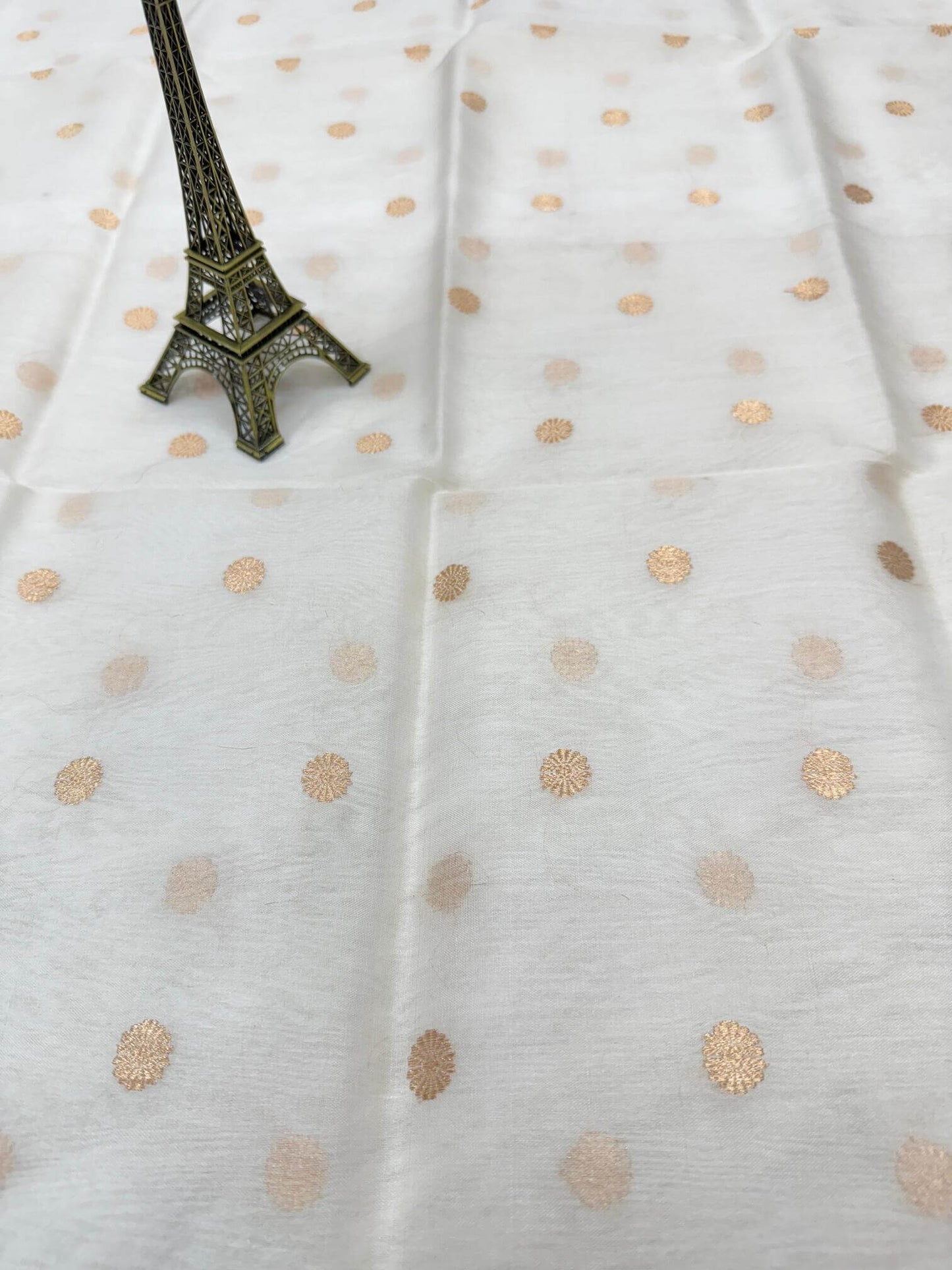 PURE KORA ORGANZA SILK DUPATTA – DESIGN 8 (AADA STRIPE KADHUWA, SONA RUPA ZARI, DYEABLE)
