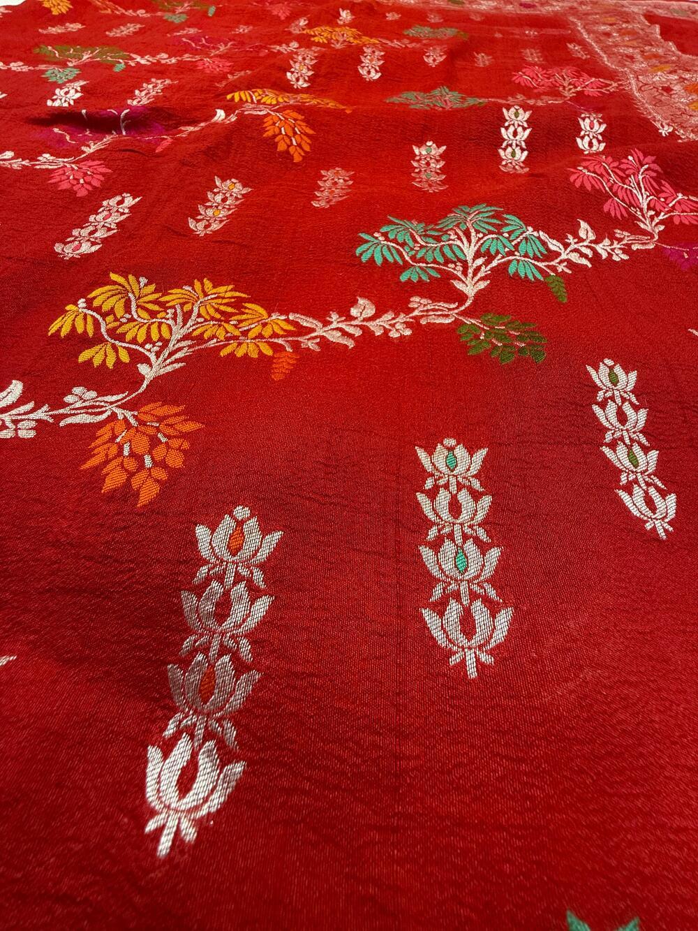 PURE TUSSAR KHADDI GEORGETTE SAREE – RED (KADHUWA REAL ZARI, BOOTA & JAAL DESIGN)