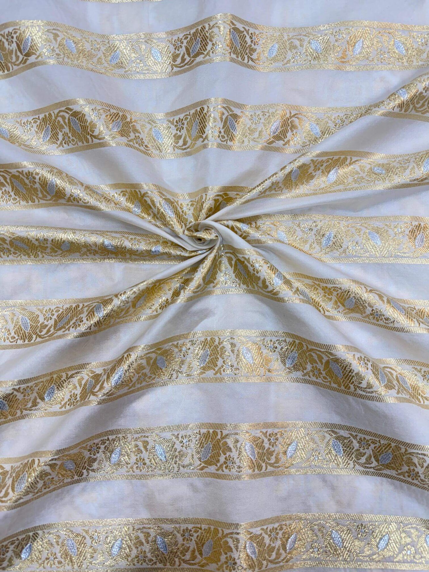 BANARASI SILK UNSTITCHED LEHENGA CHOLI SET – SONA RUPA DESIGN 2 (DYEABLE, SILVER-GOLDEN ZARI)