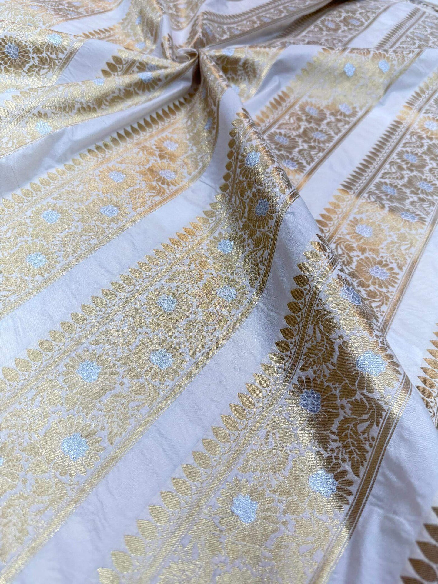 BANARASI SILK UNSTITCHED LEHENGA CHOLI SET – SONA RUPA DESIGN 5 (DYEABLE, SILVER-GOLDEN ZARI)