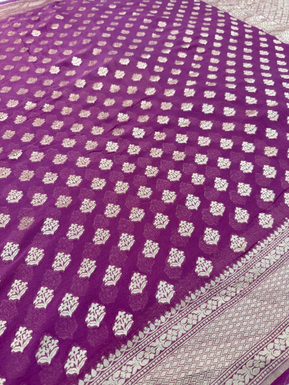 KHADDI GEORGETTE CHIFFON SILK HANDLOOM SAREE – DARK ONION (ALLOVER BOOTI, HANDWOVEN)