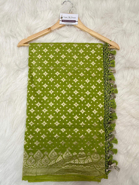 KHADDI MOONGA SILK BOOTI DESIGN DUPATTA WITH WATER ZARI – PARROT GREEN
