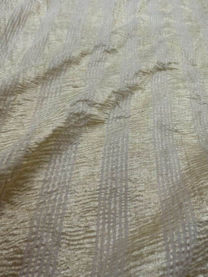 MOONGA CRUSHED STRIPE FABRIC WITH WATER ZARI - DYEABLE